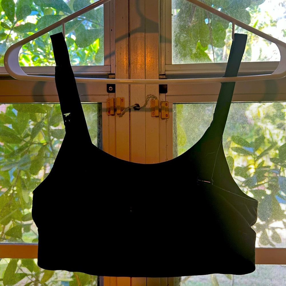 Momcozy pumping bra
